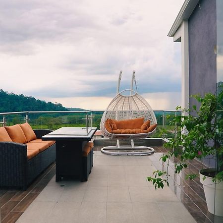 The View Hotel Cumanda  外观 照片