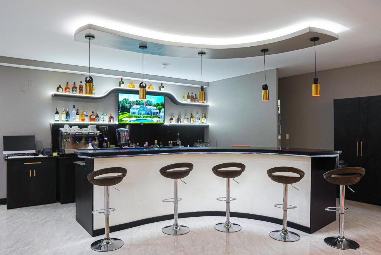 The View Hotel Cumanda  外观 照片
