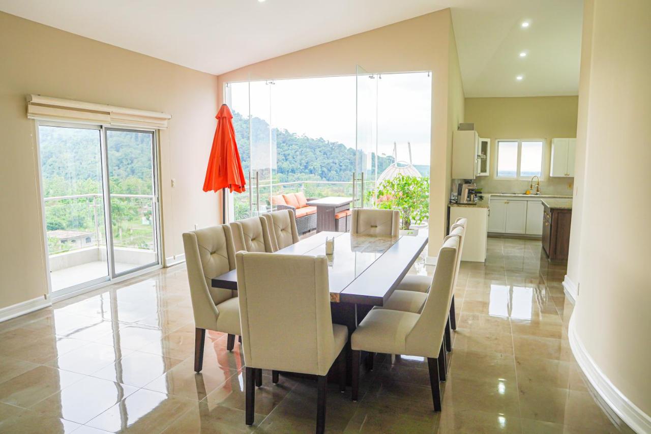 The View Hotel Cumanda  外观 照片