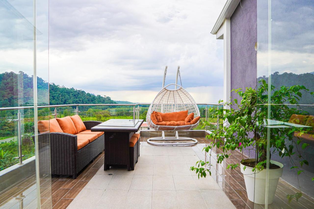 The View Hotel Cumanda  外观 照片