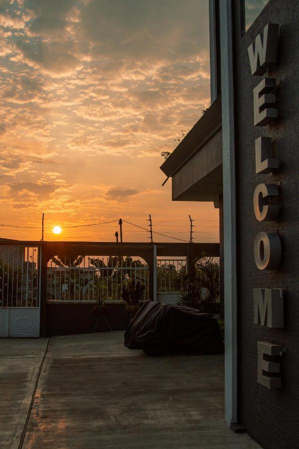 The View Hotel Cumanda  外观 照片